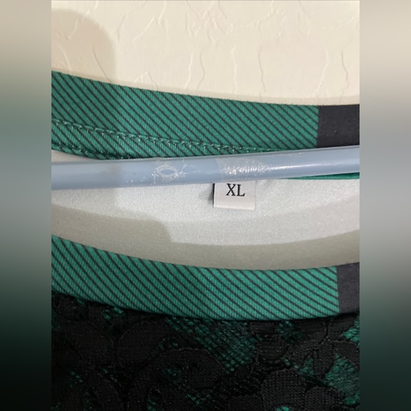 Plus Size Green Flannel Lace Top XL Long Sleeve Top Shirt Blouse - Picture 2 of 5